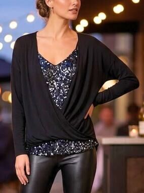 WHITE HOUSE BLACK MARKET Black Surplice Blouse M | Work to Evening Top